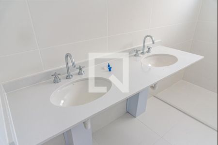 Apartamento à venda com 155m², 4 quartos e 2 vagasBanheiro da suíte 1