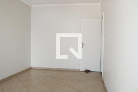 Casa para alugar com 220m², 3 quartos e sem vaga Casa para alugar com 220m², 3 quartos e sem vagaQuarto 2