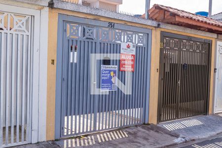 Casa à venda com 115m², 3 quartos e 2 vagasFachada