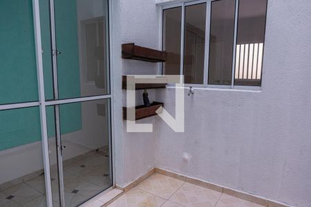 Casa à venda com 115m², 3 quartos e 2 vagasJardim de Inverno 