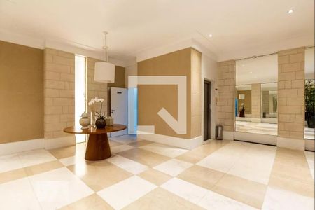 Apartamento à venda com 114m², 3 quartos e 2 vagasHall social