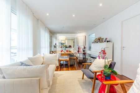 Sala de apartamento à venda com 3 quartos, 114m² em Vila Olímpia, São Paulo