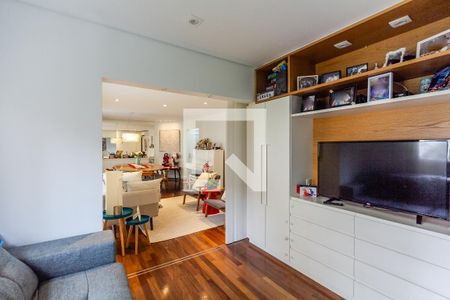 Sala de apartamento à venda com 3 quartos, 114m² em Vila Olímpia, São Paulo
