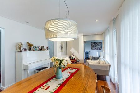 Sala de apartamento à venda com 3 quartos, 114m² em Vila Olímpia, São Paulo