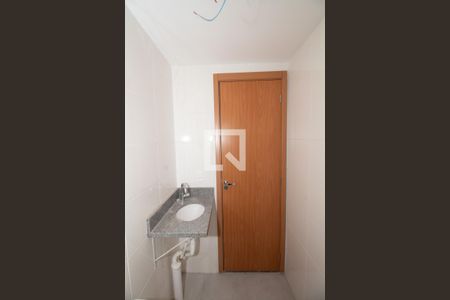 Banheiro Social de apartamento para alugar com 2 quartos, 44m² em Cidade São Mateus, São Paulo