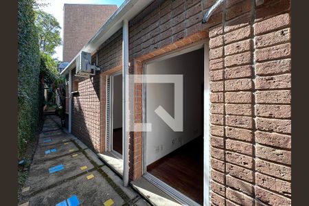 Casa à venda com 561m², 3 quartos e 4 vagasSacada Quartos