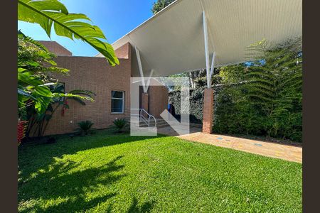 Casa à venda com 561m², 3 quartos e 4 vagasJardim