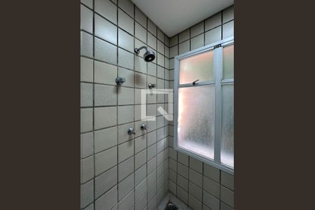 Casa à venda com 561m², 3 quartos e 4 vagasDetalhe Banheiro Suíte