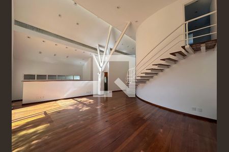 Sala de casa à venda com 3 quartos, 561m² em Granja Julieta, São Paulo