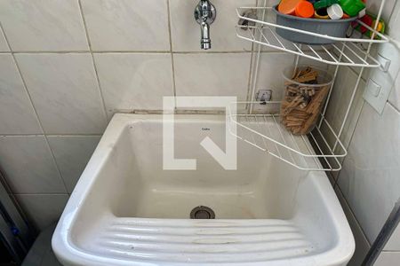 Apartamento à venda com 70m², 2 quartos e 1 vagaÁrea de Serviço