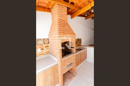 Apartamento à venda com 107m², 2 quartos e 1 vaga Apartamento à venda com 107m², 2 quartos e 1 vagaChurrasqueira