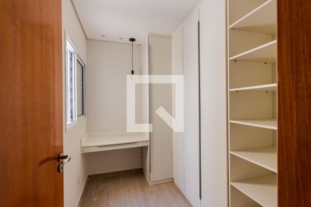 Quarto de apartamento à venda com 2 quartos, 107m² em Utinga, Santo André