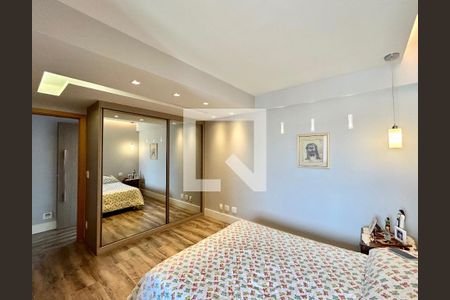Quarto de apartamento à venda com 5 quartos, 210m² em Buritis, Belo Horizonte