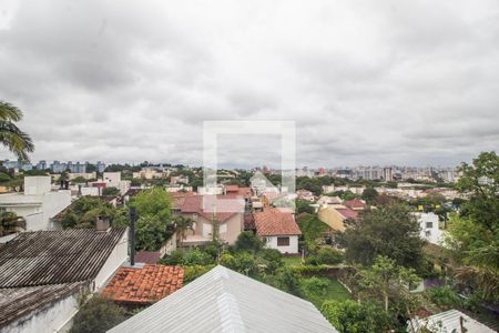 Casa à venda com 340m², 4 quartos e 2 vagasVista