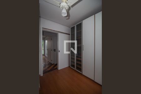 Casa à venda com 340m², 4 quartos e 2 vagasQuarto 3