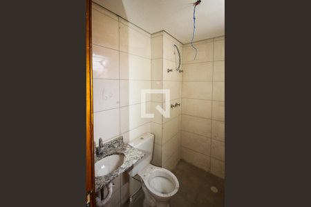 Apartamento à venda com 35m², 2 quartos e 1 vaga Apartamento à venda com 35m², 2 quartos e 1 vagaBanheiro