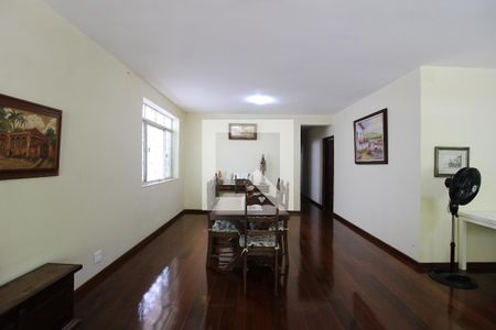 Sala de casa de condomínio à venda com 3 quartos, 359m² em Freguesia de Jacarepaguá, Rio de Janeiro