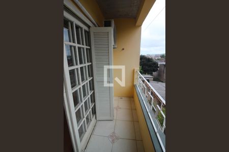 Casa à venda com 265m², 3 quartos e 3 vagasSacada do Quarto 2