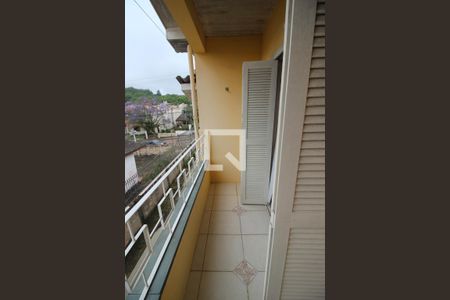 Casa à venda com 265m², 3 quartos e 3 vagasSacada do Quarto 2