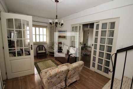 Sala de TV de casa à venda com 3 quartos, 265m² em Vila Conceição, Porto Alegre