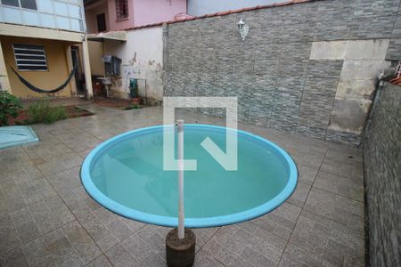 Casa à venda com 265m², 3 quartos e 3 vagasPiscina
