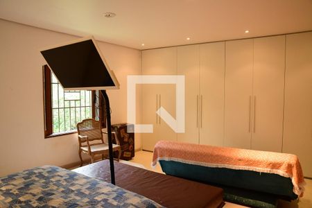 Casa de condomínio para alugar com 900m², 7 quartos e 6 vagasSuíte