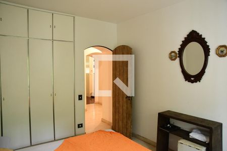 Casa de condomínio para alugar com 900m², 7 quartos e 6 vagasQuarto 2 