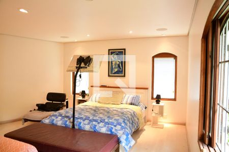 Casa de condomínio para alugar com 900m², 7 quartos e 6 vagasSuíte