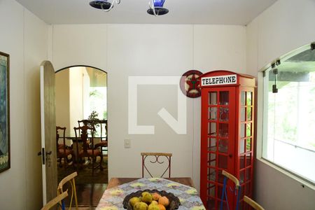 Casa de condomínio para alugar com 900m², 7 quartos e 6 vagasCopa