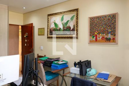 Casa à venda com 340m², 3 quartos e 1 vaga Casa à venda com 340m², 3 quartos e 1 vagaSala de TV