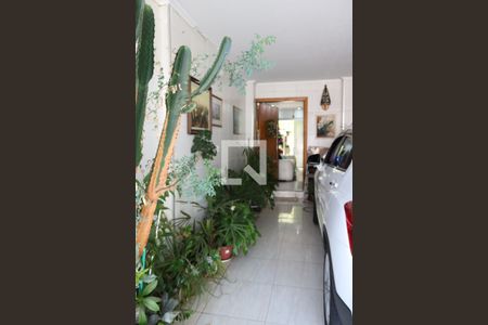 Casa à venda com 340m², 3 quartos e 1 vaga Casa à venda com 340m², 3 quartos e 1 vagaGaragem