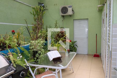 Casa à venda com 340m², 3 quartos e 1 vaga Casa à venda com 340m², 3 quartos e 1 vagaJardim de Inverno