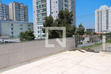 Casa à venda com 340m², 3 quartos e 1 vaga Casa à venda com 340m², 3 quartos e 1 vagaTerraço