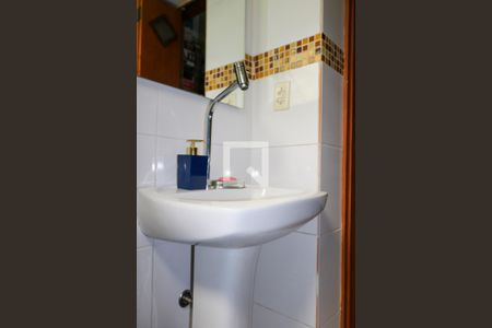 Casa à venda com 340m², 3 quartos e 1 vaga Casa à venda com 340m², 3 quartos e 1 vagaBanheiro da Suíte 2