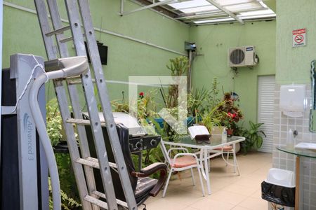 Casa à venda com 340m², 3 quartos e 1 vaga Casa à venda com 340m², 3 quartos e 1 vagaJardim de Inverno