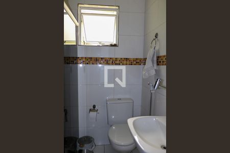 Casa à venda com 340m², 3 quartos e 1 vaga Casa à venda com 340m², 3 quartos e 1 vagaBanheiro da Suíte 2