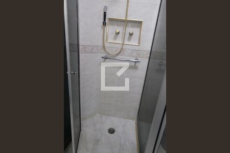 Apartamento para alugar com 173m², 3 quartos e 2 vagasBanheiro do corredor