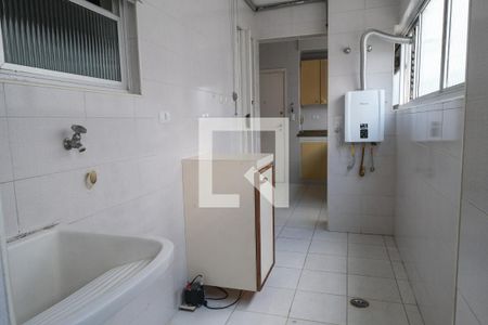 Apartamento para alugar com 173m², 3 quartos e 2 vagas Apartamento para alugar com 173m², 3 quartos e 2 vagasÁrea de Serviço