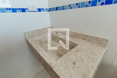 Casa à venda com 200m², 4 quartos e 4 vagasBanheiro da Suíte 2