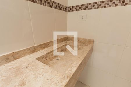 Casa à venda com 200m², 4 quartos e 4 vagasBanheiro Social