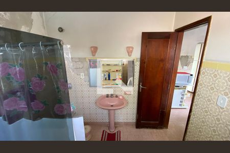 Banheiro de casa à venda com 2 quartos, 300m² em Vila Madalena, São Paulo