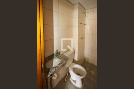 Apartamento à venda com 43m², 2 quartos e 1 vaga Apartamento à venda com 43m², 2 quartos e 1 vagaBanheiro