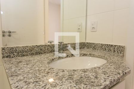 Apartamento à venda com 63m², 3 quartos e 1 vaga Apartamento à venda com 63m², 3 quartos e 1 vagaBanheiro Social