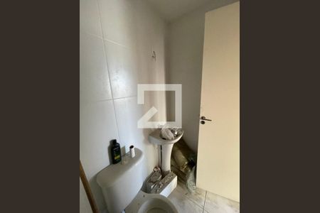 Apartamento para alugar com 48m², 2 quartos e sem vaga Apartamento para alugar com 48m², 2 quartos e sem vagaBanheiro