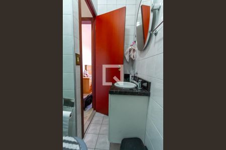 Apartamento à venda com 65m², 2 quartos e 1 vaga Apartamento à venda com 65m², 2 quartos e 1 vagaBanheiro Social