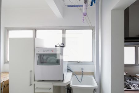 Apartamento à venda com 92m², 2 quartos e 1 vagaÁrea de Serviço