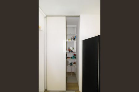 Apartamento à venda com 92m², 2 quartos e 1 vagaCozinha - Armários