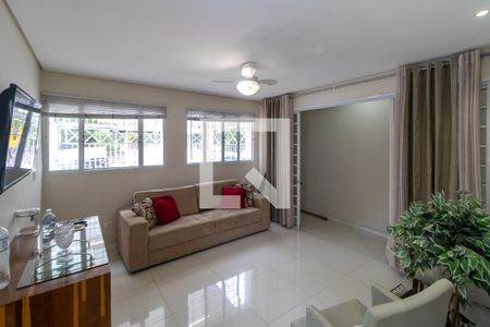Sala de casa à venda com 3 quartos, 146m² em Vila Mariana, São Paulo