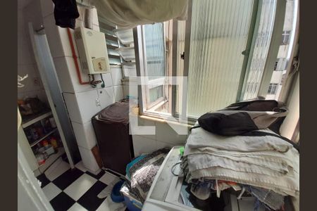 Apartamento à venda com 70m², 3 quartos e sem vagaÁrea de Serviço