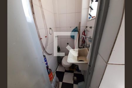 Apartamento à venda com 70m², 3 quartos e sem vagaÁrea de Serviço